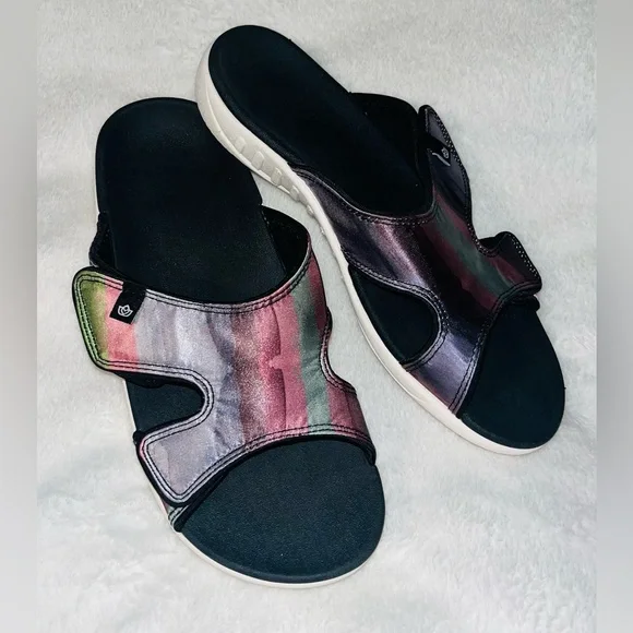 SPENCO Kholo Monet Slip On Sandals sz 8 - Picture 2 of 9
